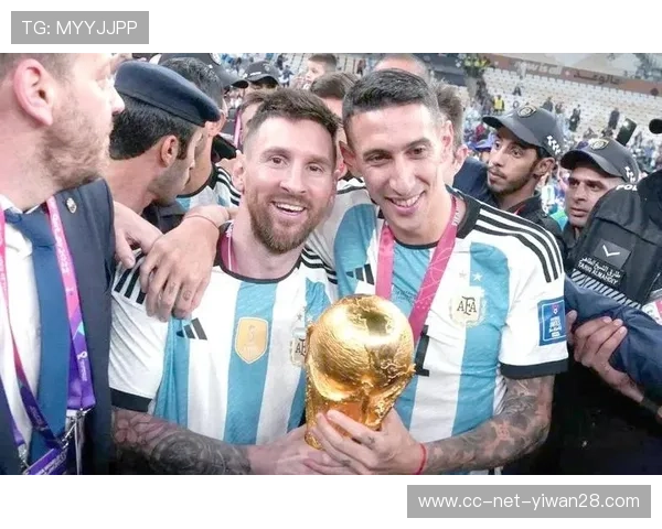 身高一米六以下的足球巨星们如何突破身高限制创造传奇